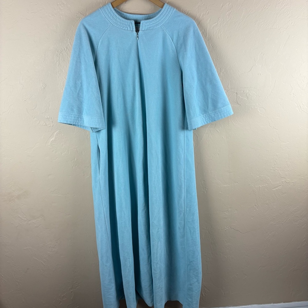 Vintage Vanity Fair Blue Velour Housecoat Robe Half-zip Women’s Size Medium